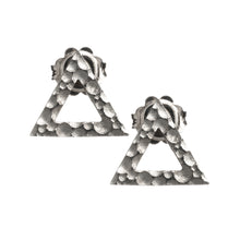 Carica l&#39;immagine nel visualizzatore di Gallery, Orecchini a triangolo in argento lunare
